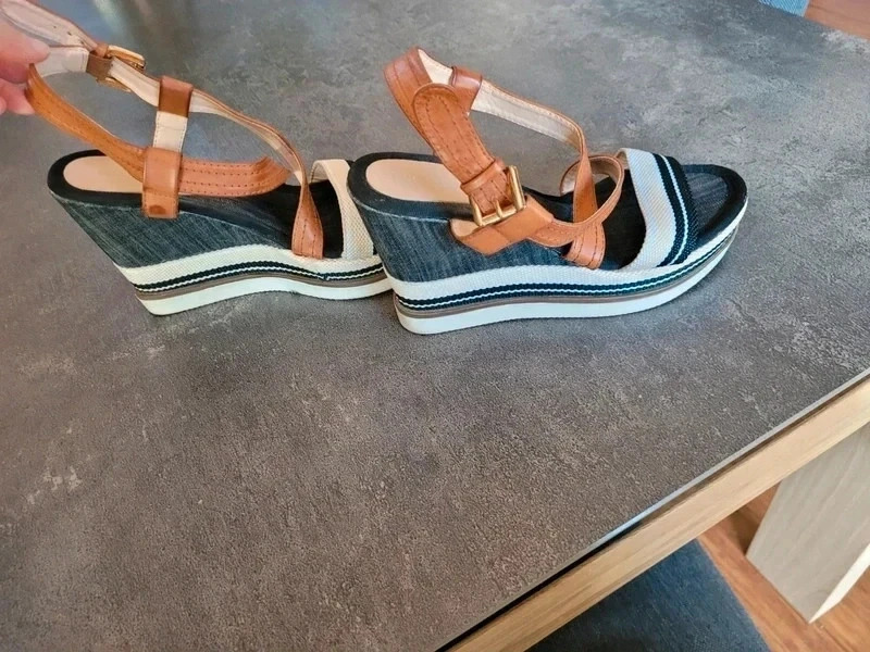 Sandalias de tacón talla 39 CHC- Shoes – photo 3